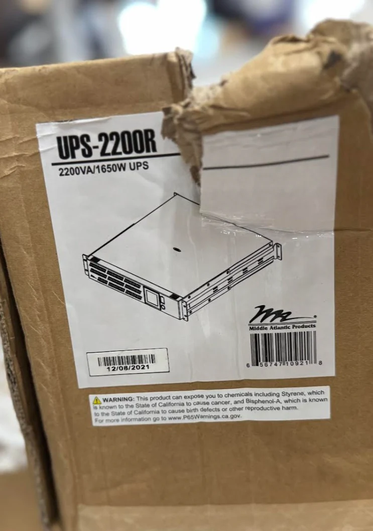 Middle Atlantic UPS-2200R-IP Uninterruptible Power Supply new - Image 3