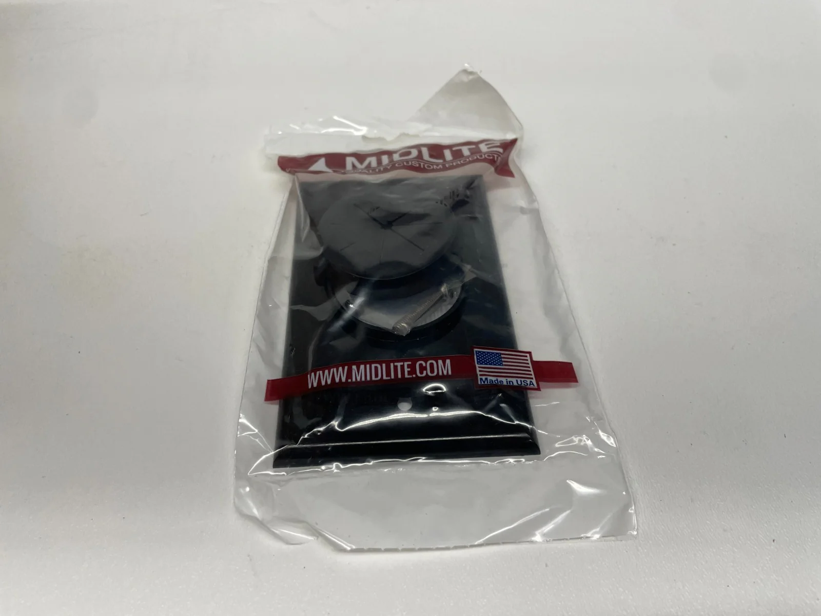 Midlite 1GBK-GR1 1 Gang Black Wireport Wall Plate w/Grommet LOT OF 24 - Image 3