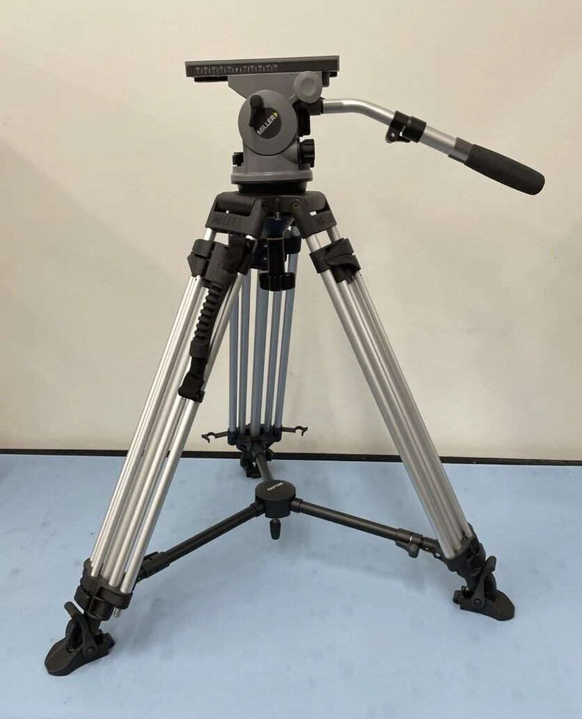 Miller Arrow HD Fluid Head & Sprinter 2-Stage Alloy Video Camera Tripod System - Image 4