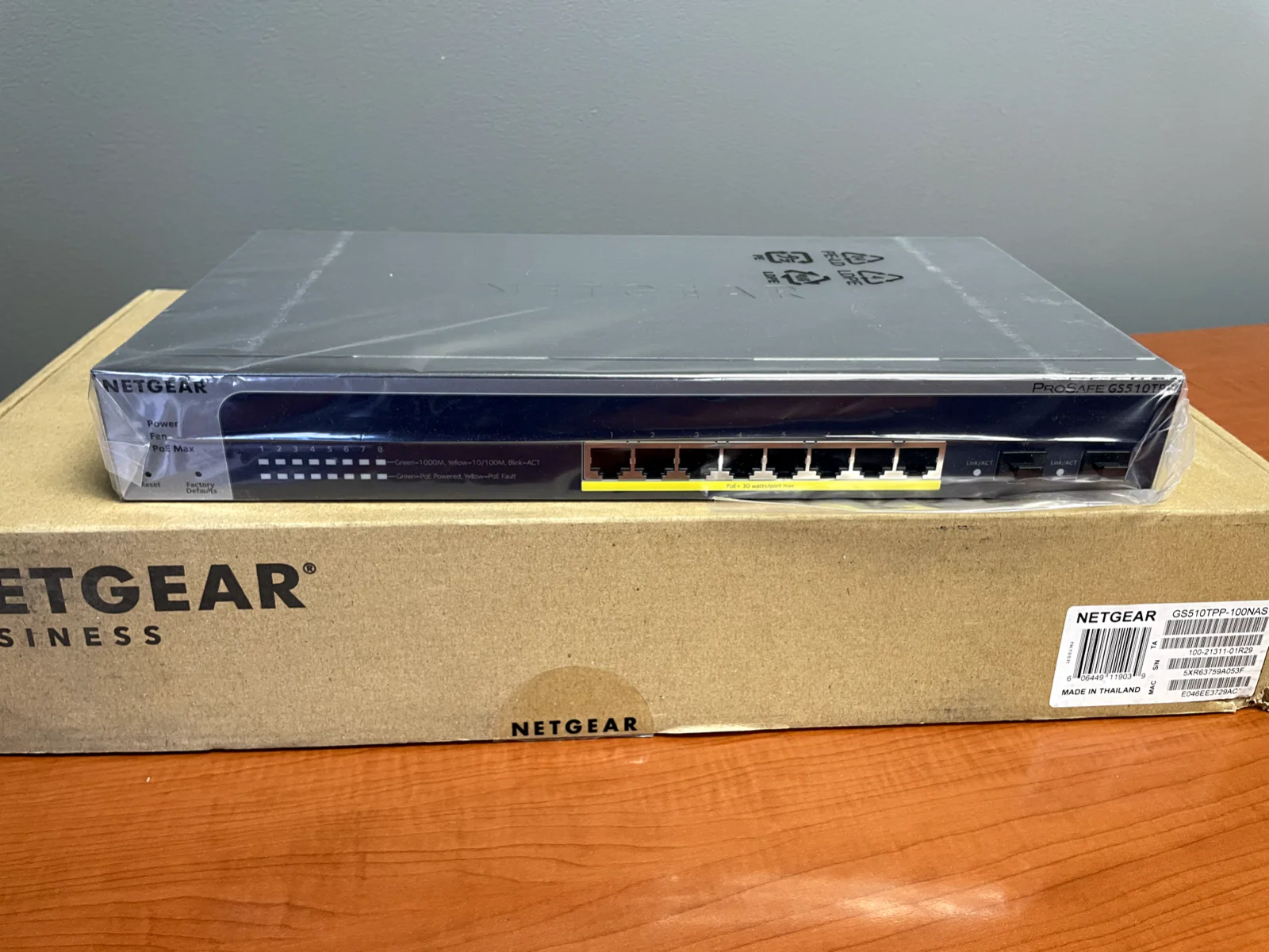 NETGEAR 10-Port Gigabit Ethernet Smart Managed Pro PoE Switch - Image 4