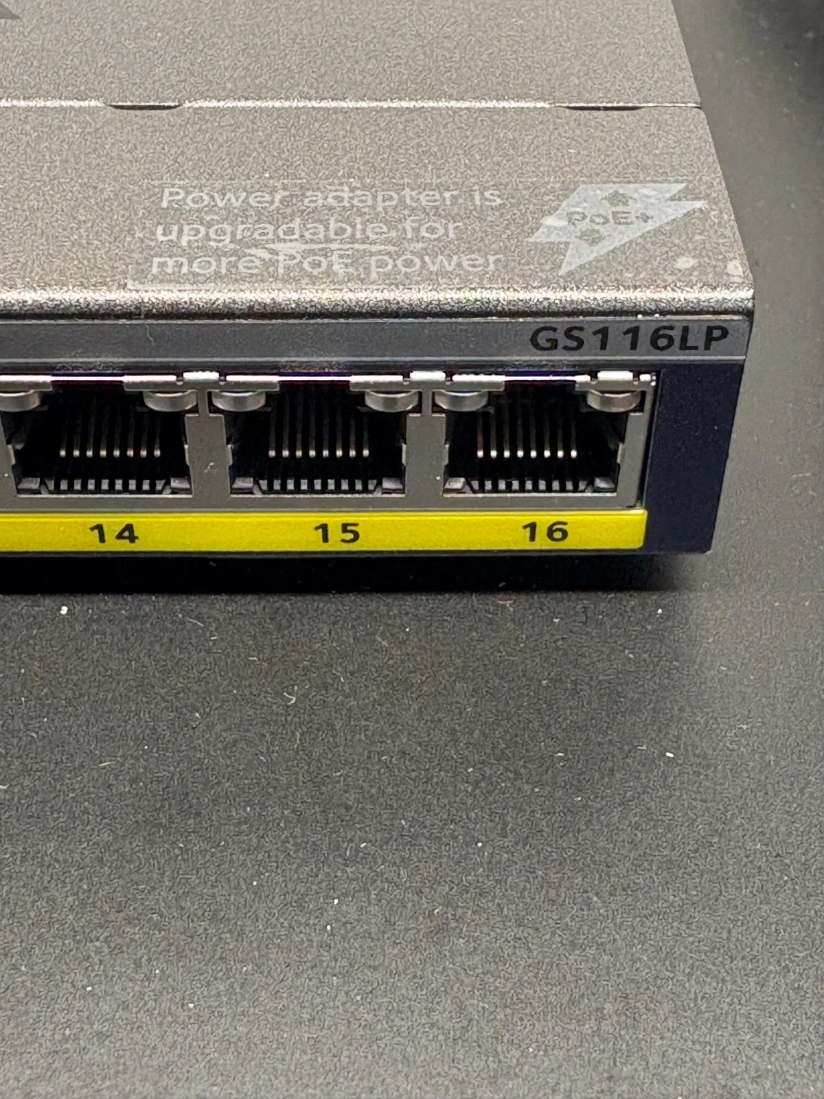 NETGEAR GS116LP 16-Port Gigabit Ethernet Unmanaged PoE Switch - Image 3