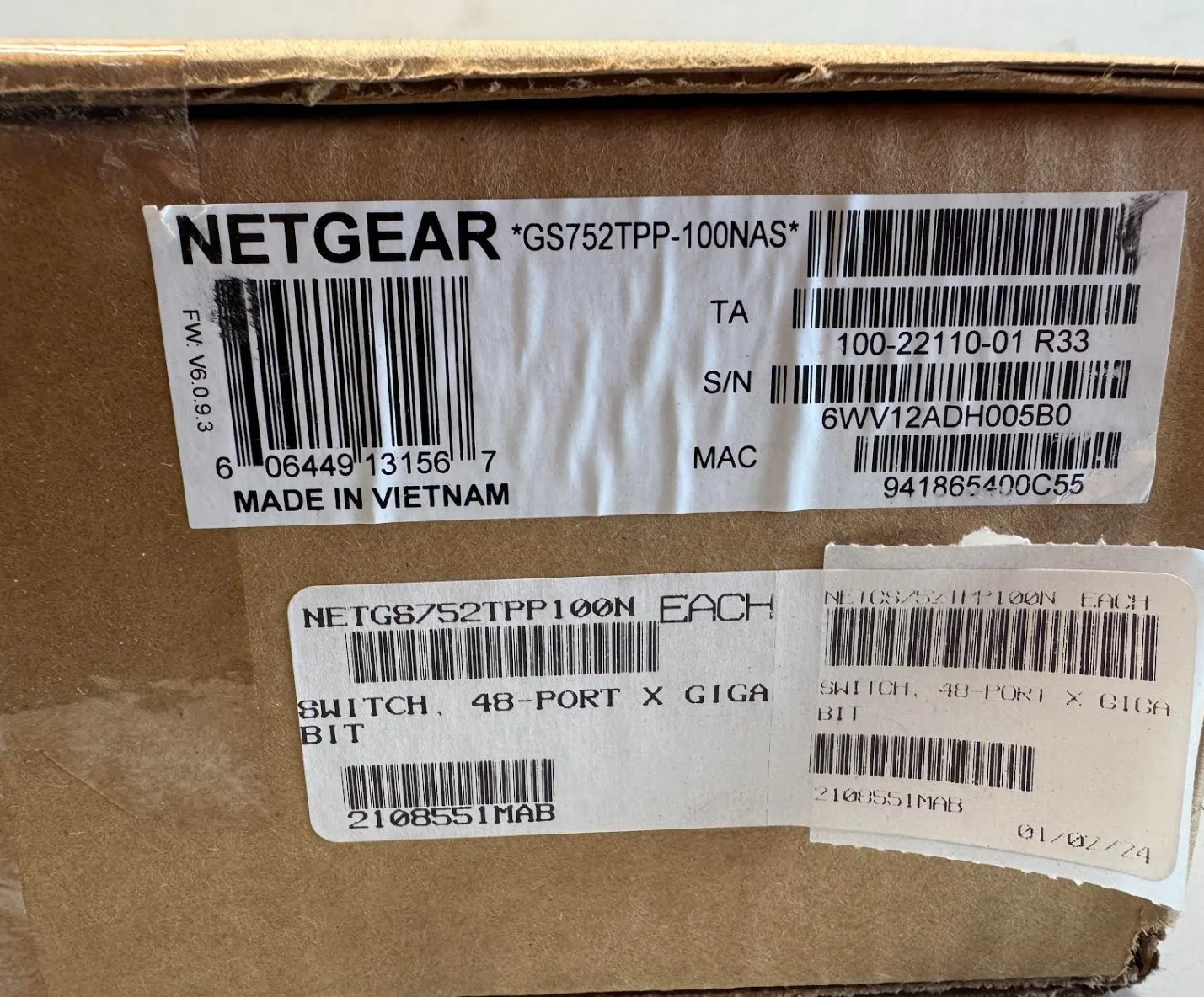 NetGear GS752TPP-100NAS 48-Ports-Ethernet Switch POE+ (760W) NEW SEALED - Image 4