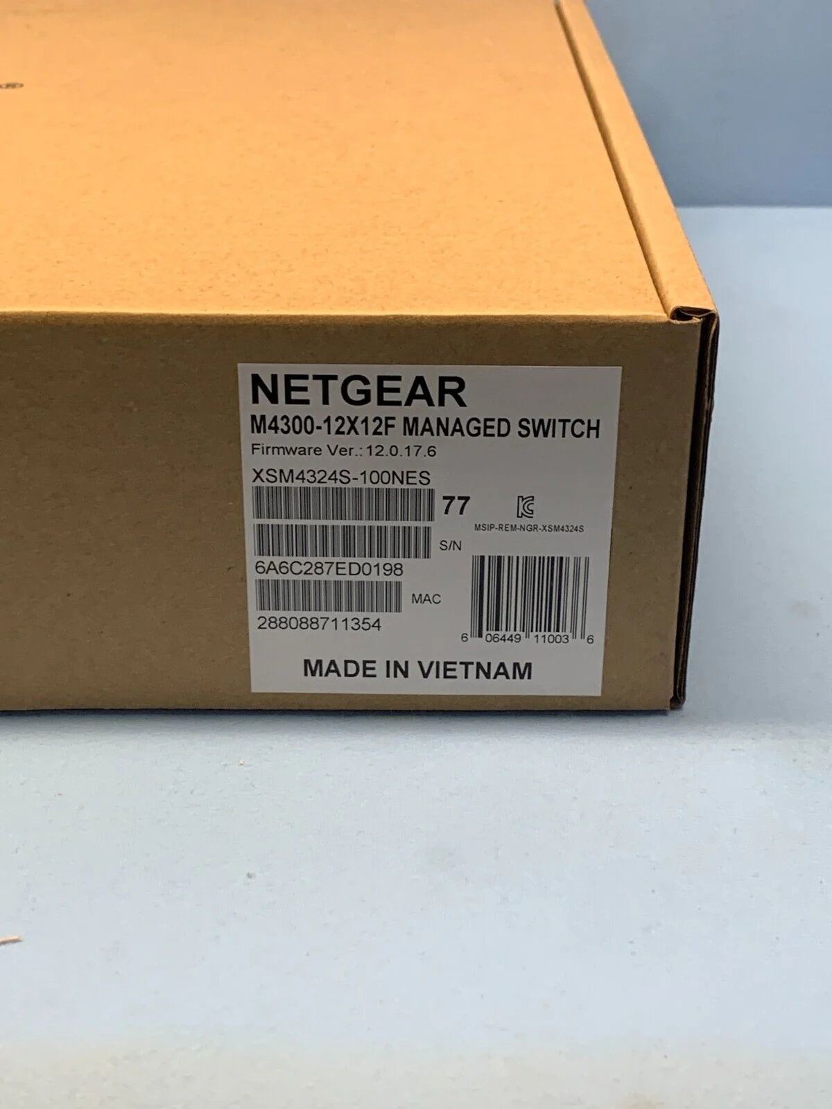 Netgear M4300-12X12F 12-Port RJ45 & 12-Port SFP+ 10G Managed Network Switch - Image 3