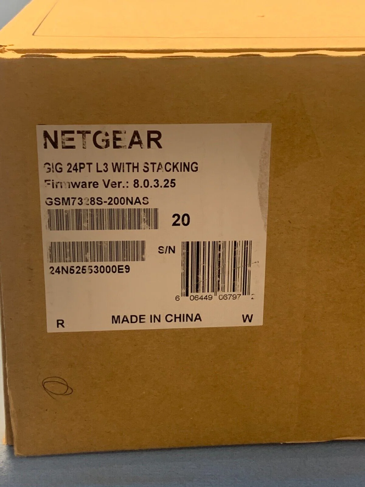 Netgear ProSafe GSM7328S-200NAS 24-PORT Stackable Gigabit L3 Managed Switch - Image 2