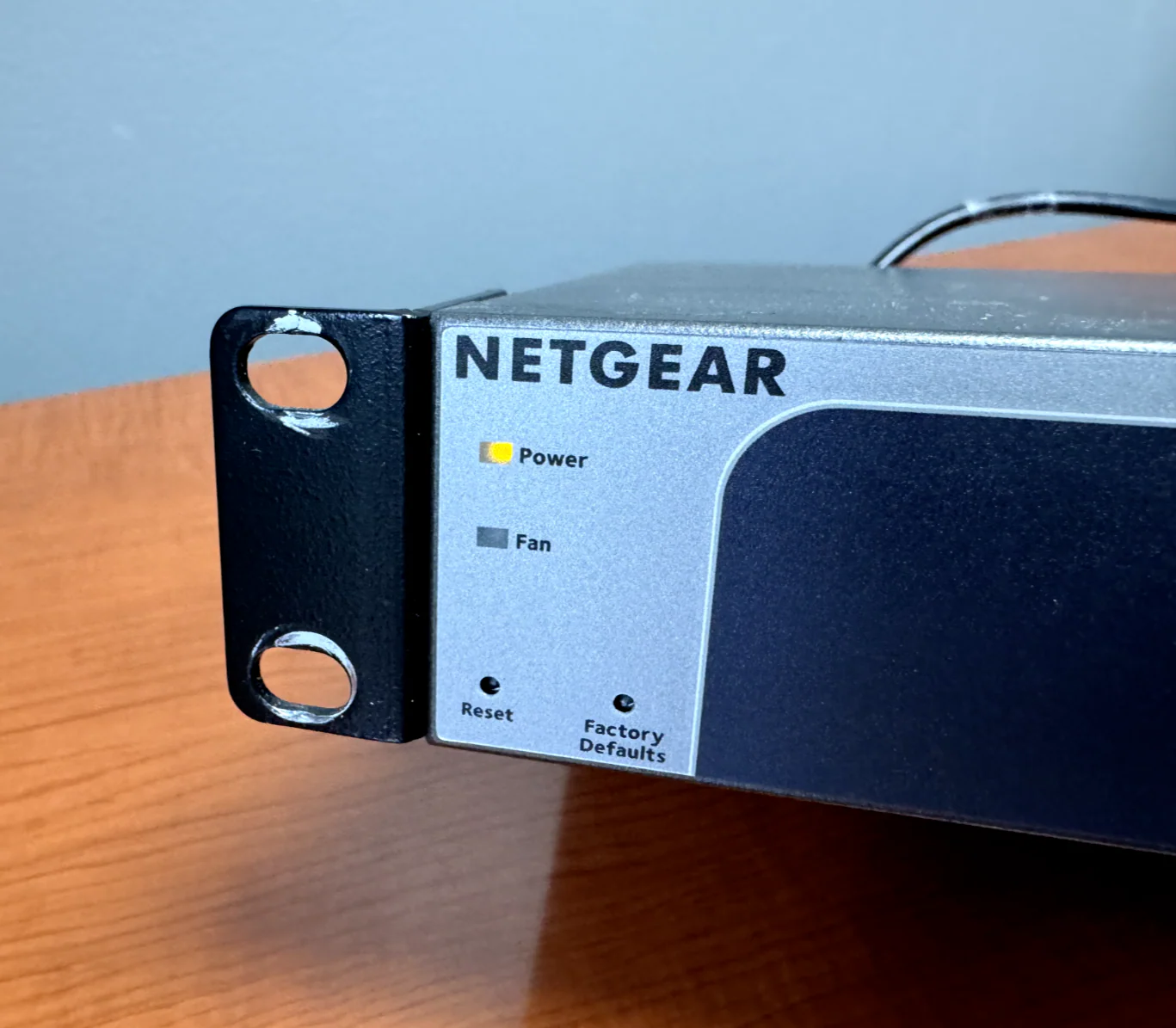NETGEAR XS712T-100NES ProSAFE XS712T 12-Port 10-Gigabit Ethernet Smart Switch - Image 3