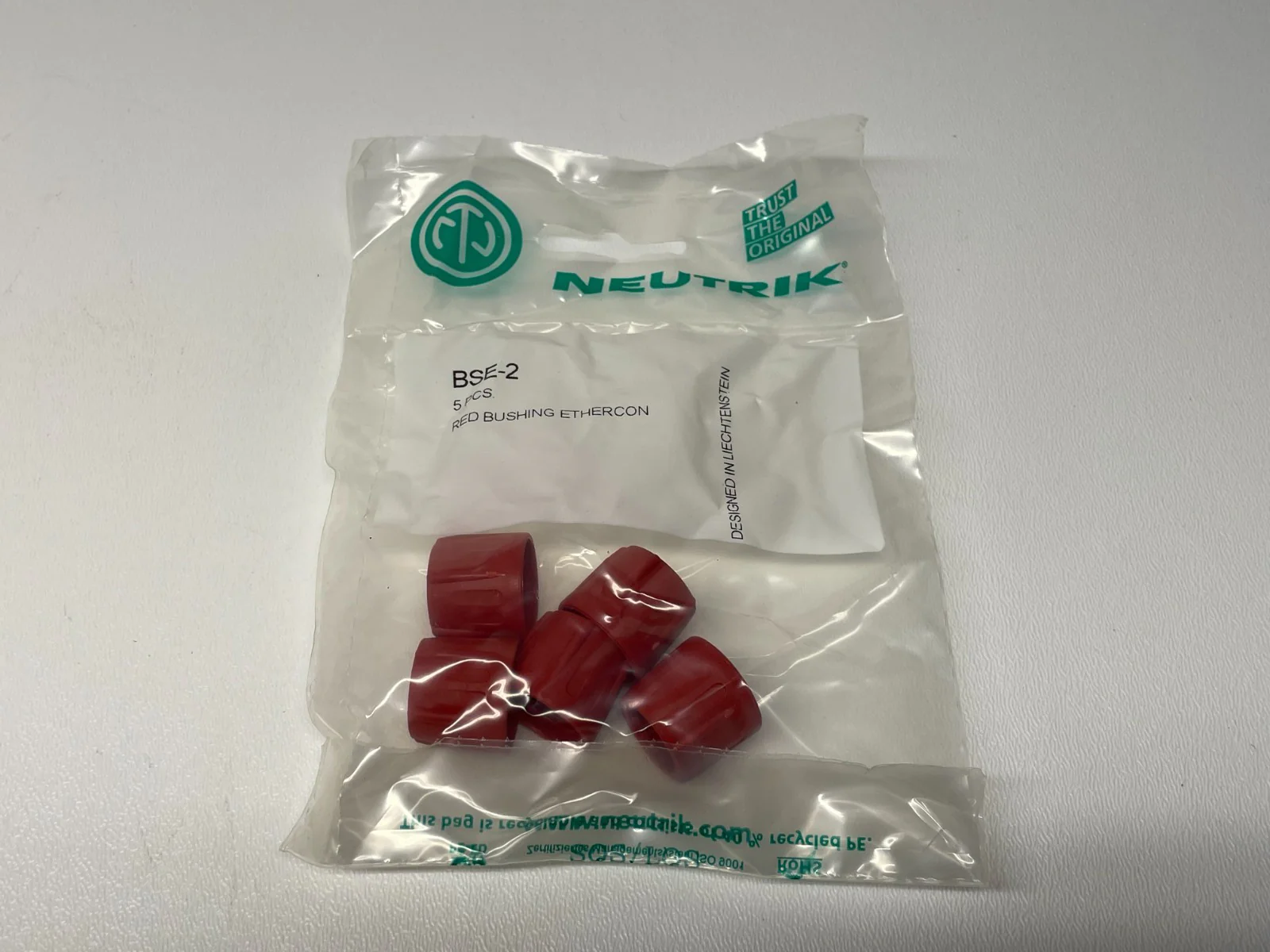 Neutrik BSE-2 Colored Bushing Cable Connectors (Red) LOT OF 75 - Image 2