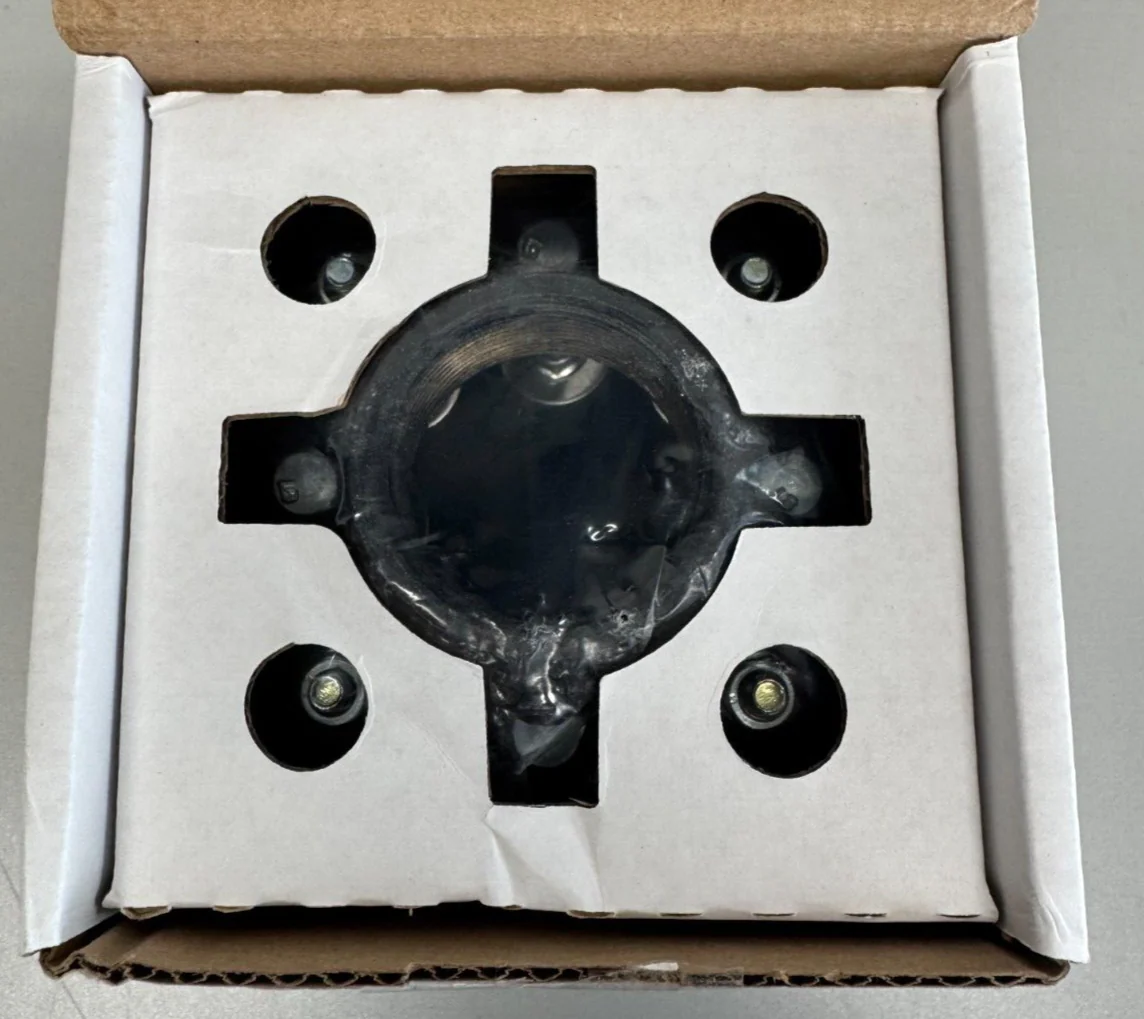 Nigel B NB-UIM-52 Anti-Vibration Isolating Adapter for Projectors 33-52 lb Black - Image 4