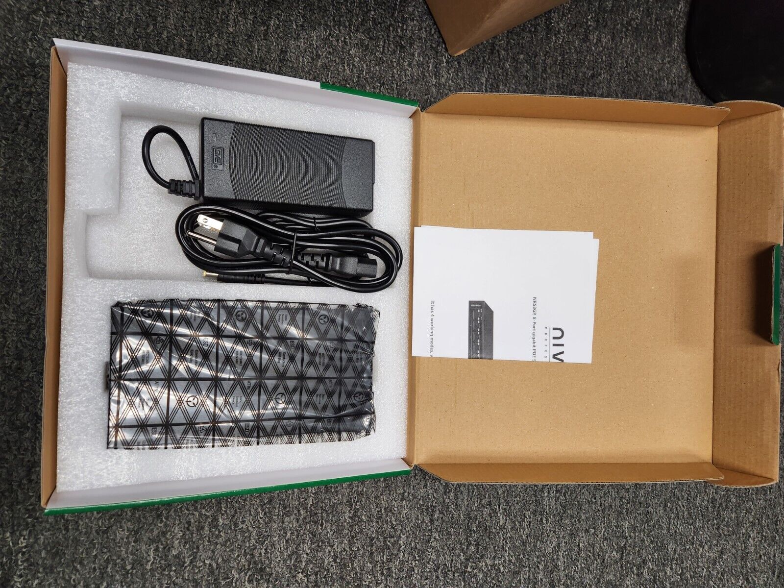 Niveo NRS8GP 8-Port Gigabit PoE Switch with 2 Uplink Ports NEW - Image 4