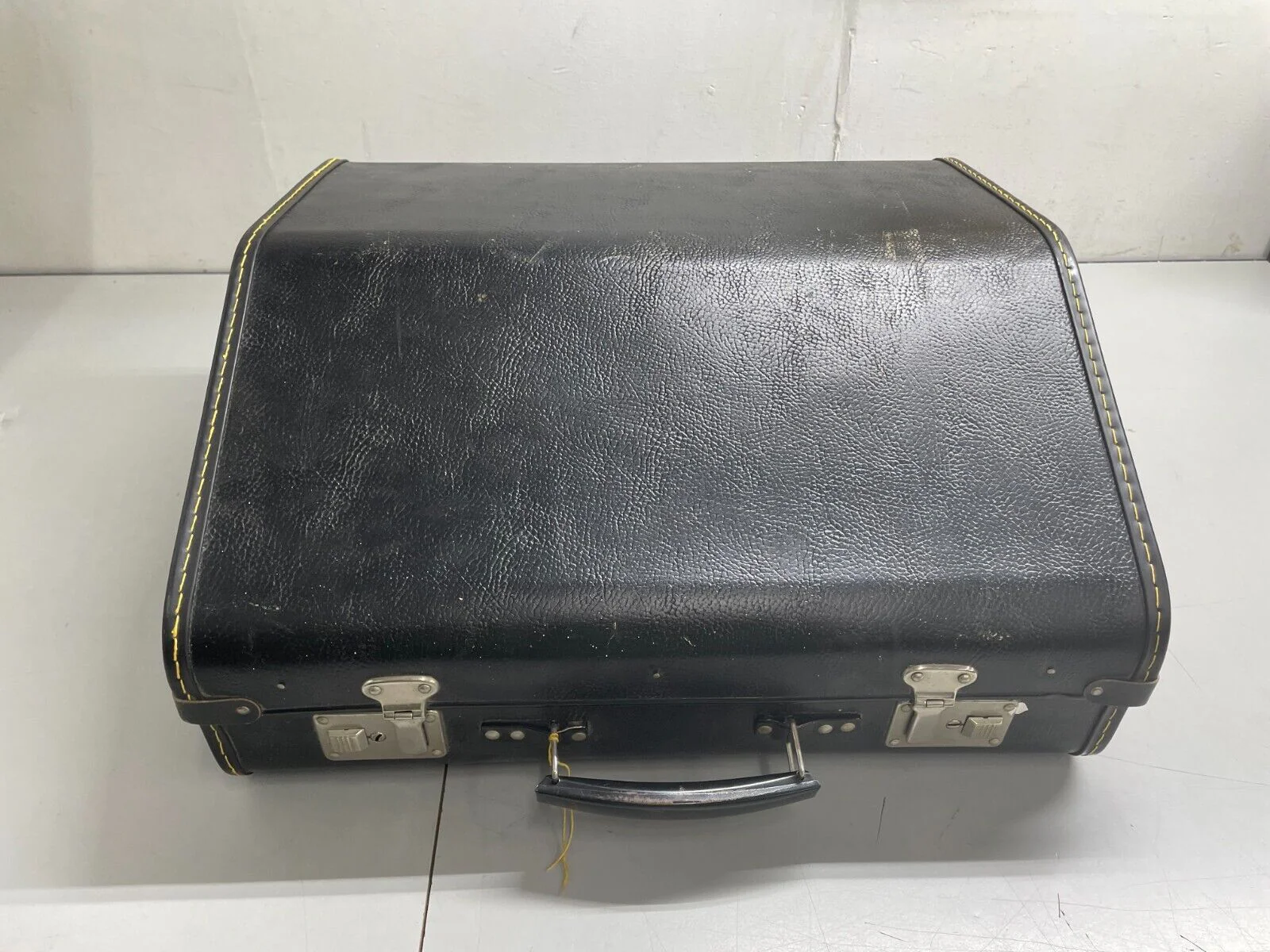 Nobility Accordion Pearl/Black with case - Image 5