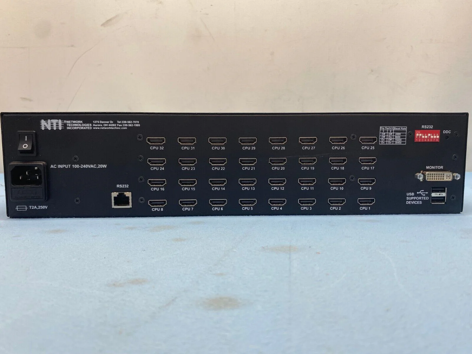 NTI KVM Unimux-DVI-32HD / AC Input 100-240VAC, 20W - Image 3