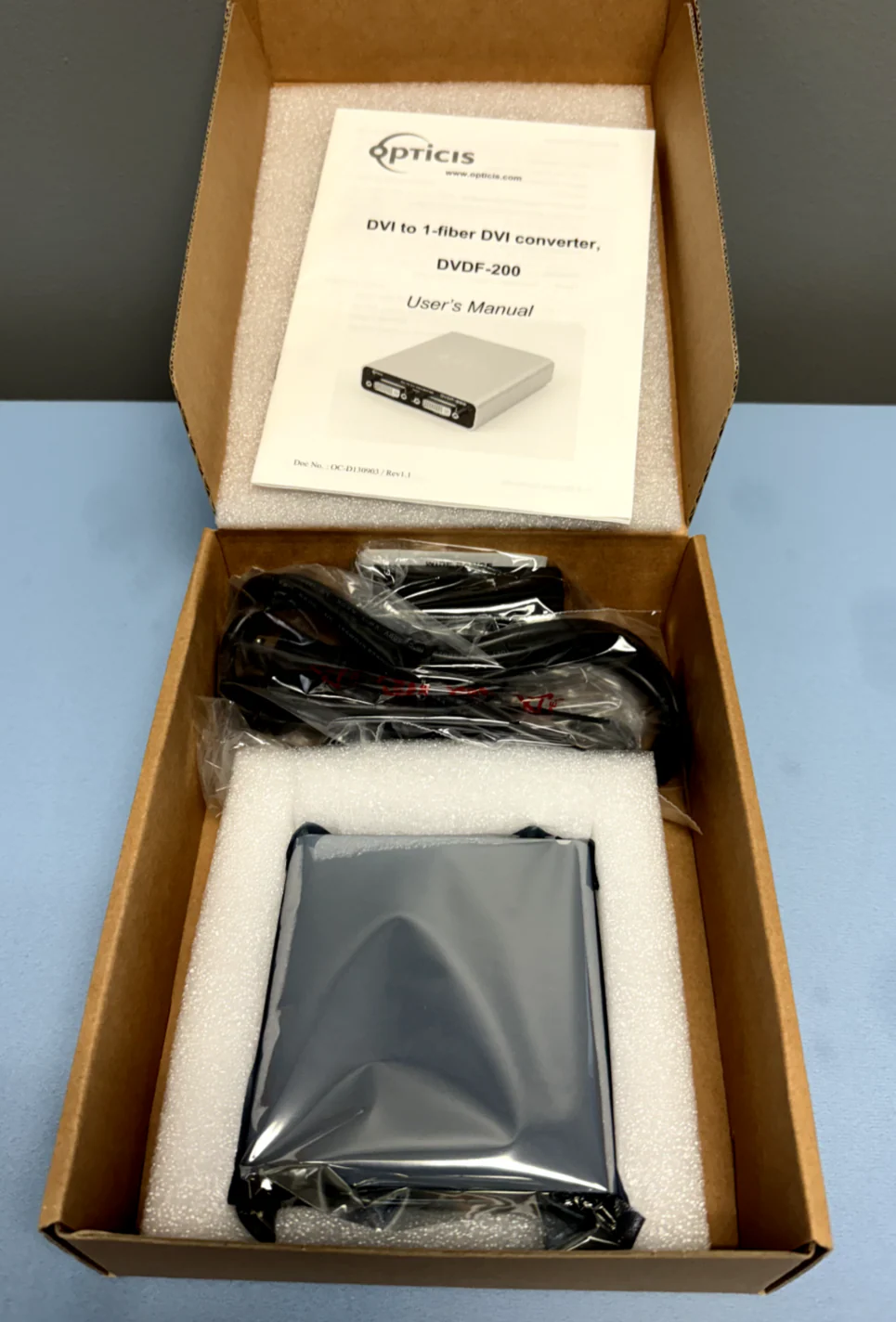Opticis DVDF-200 DVI to One Fiber DVI Video Format Converter w/ Power Supply - Image 2