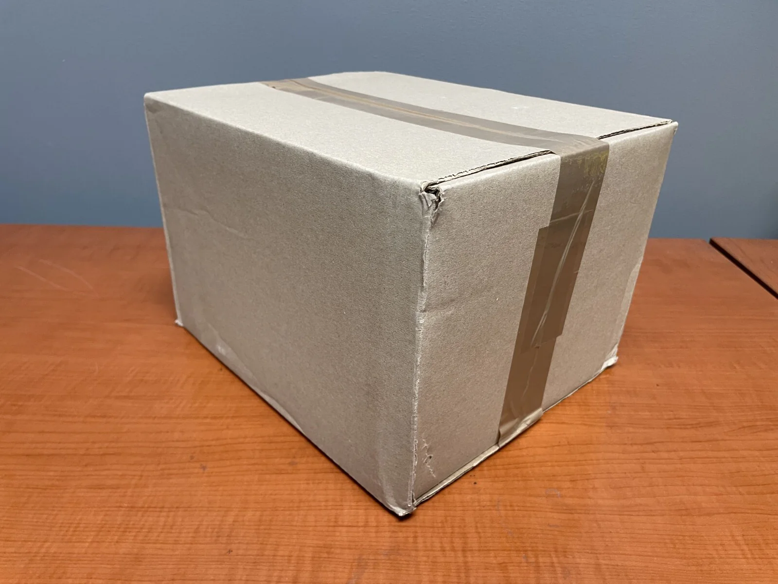 Panasonic FEC-150GMK Wall Mount for AW-UE150/UE160 AW-HE130, and AW-HN130 PTZ - Image 2