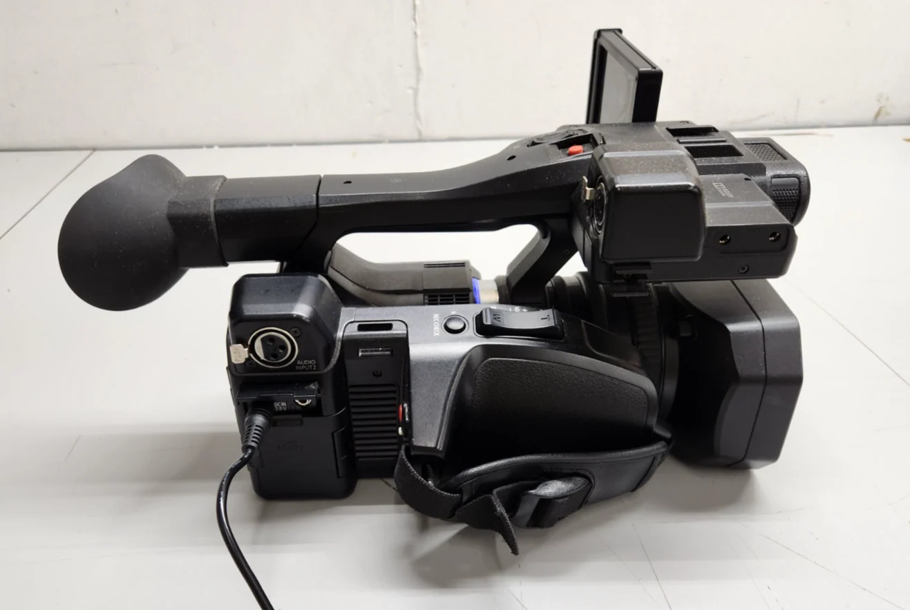 Panasonic HC-X1000 4K DCI/Ultra HD/Full HD Camcorder 223 Hrs HCX1000 #2 - Image 5