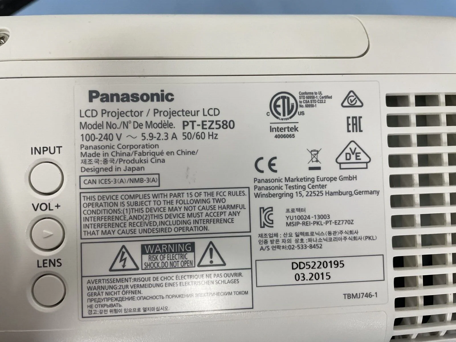 Panasonic PT-EZ580 5400-Lumen WUXGA HD Widescreen 1080p Home Theater Projector & - Image 8