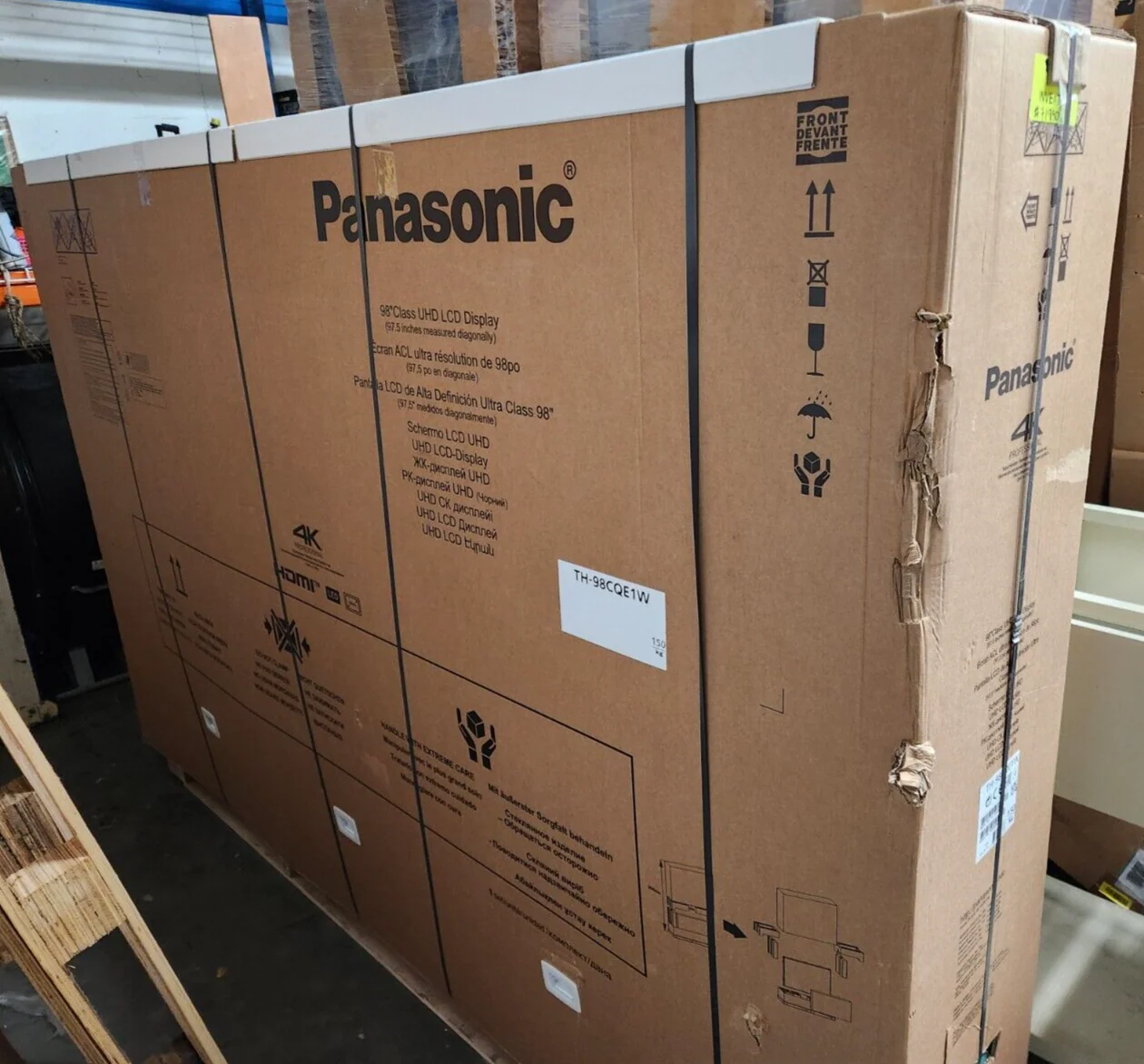 Panasonic TH-98CQE1W 98" Class 4K UHD Professional Display - Image 3