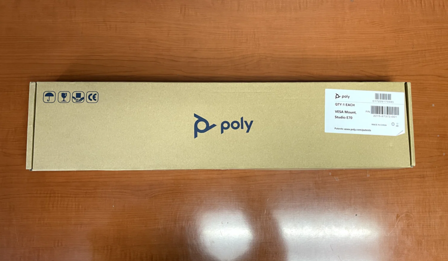 Poly Studio E70 Optional Vesa Mounting Kit 2215-87372-001