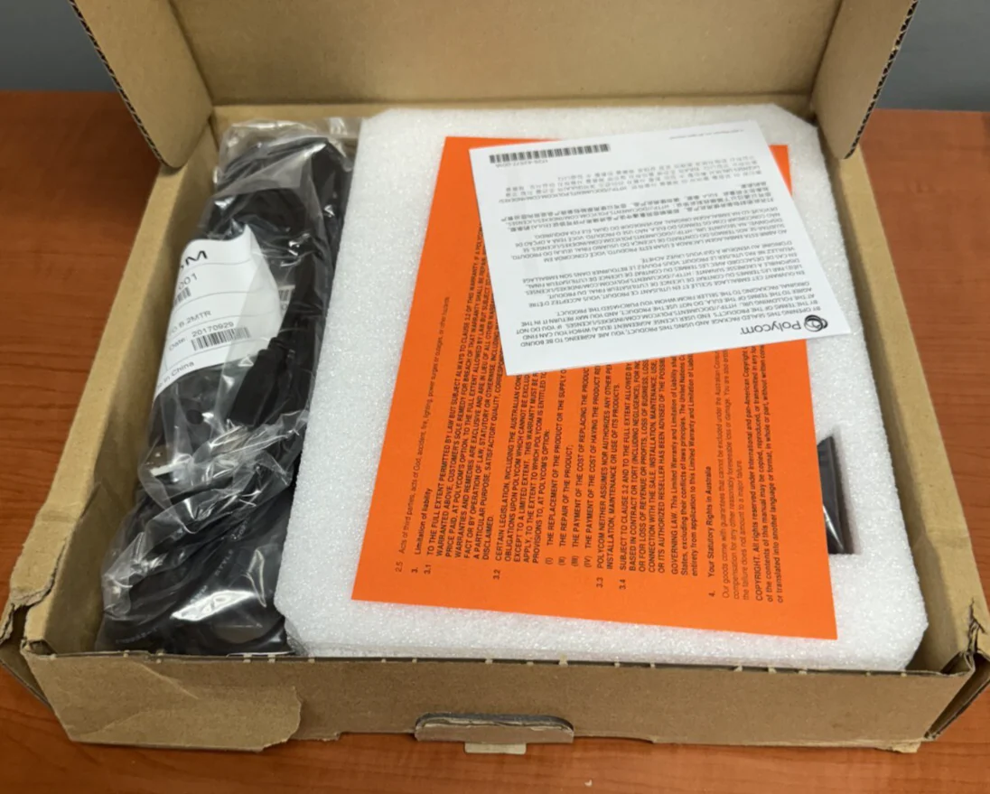 Polycom 7200-84685-001 Pano 4K Wireless Content Sharing Device Hub - Image 3