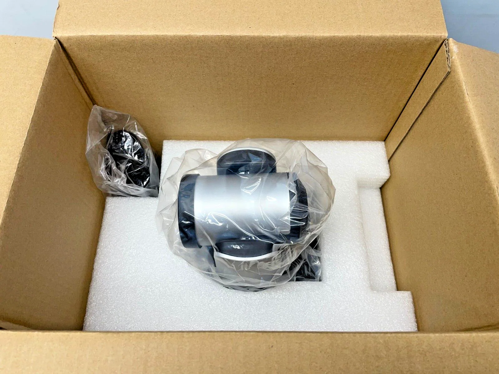 Polycom 7230-60896-001 Poly EagleEye IV USB Camera - Conference Camera - Image 3