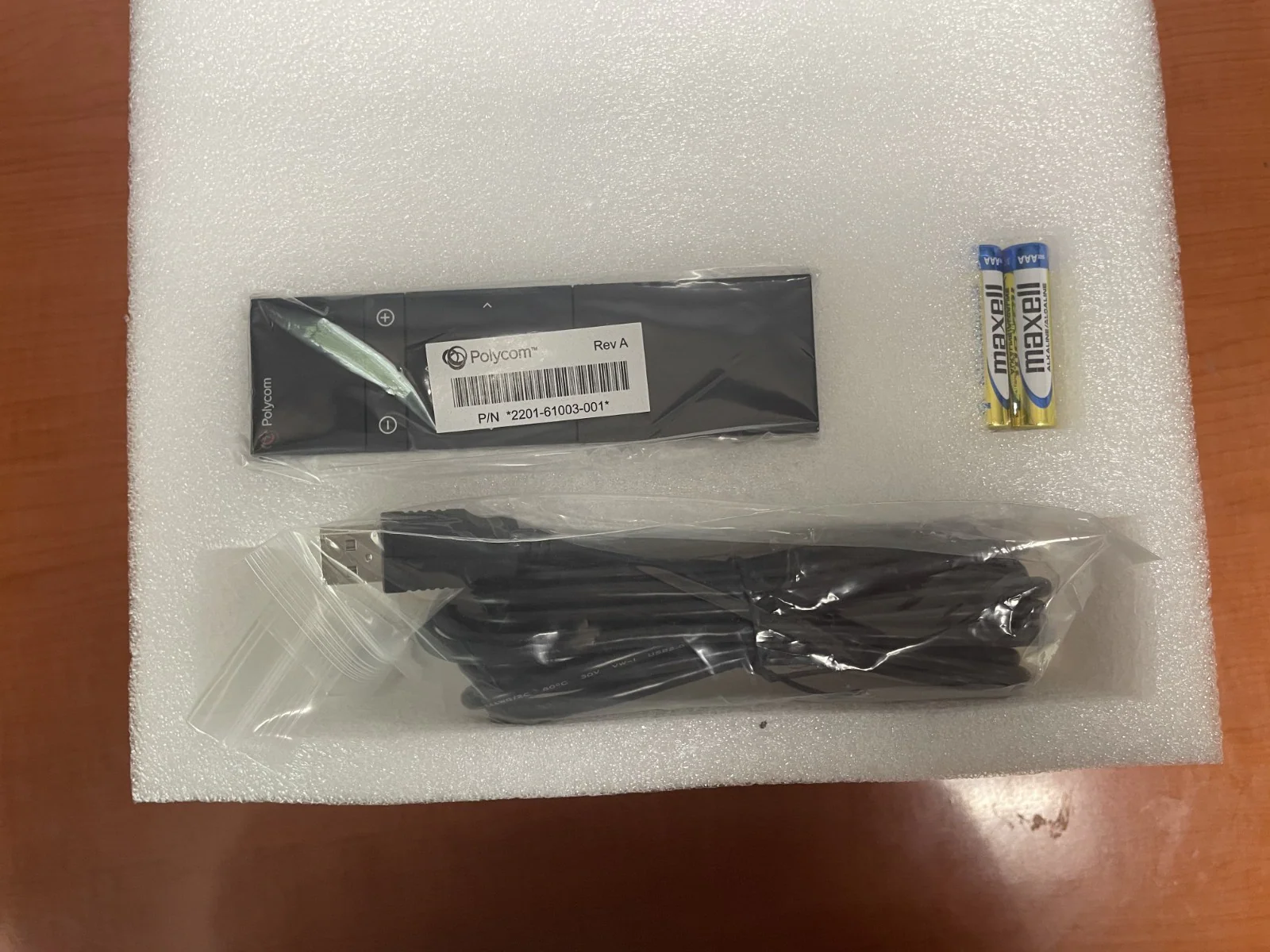 Polycom EagleEye IV USB Conferencing Camera 12x Zoom 2215-60896-002 - Image 10