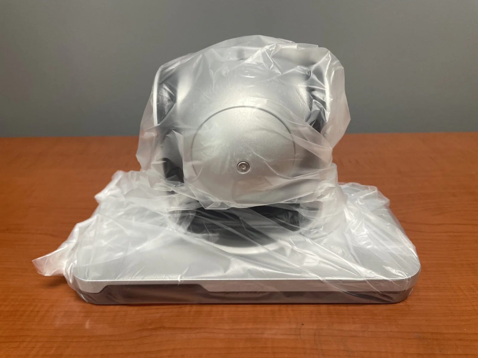 Polycom MPTZ-10 EagleEye IV 12x Video Conferencing Camera 1624-66057-002 - Image 2