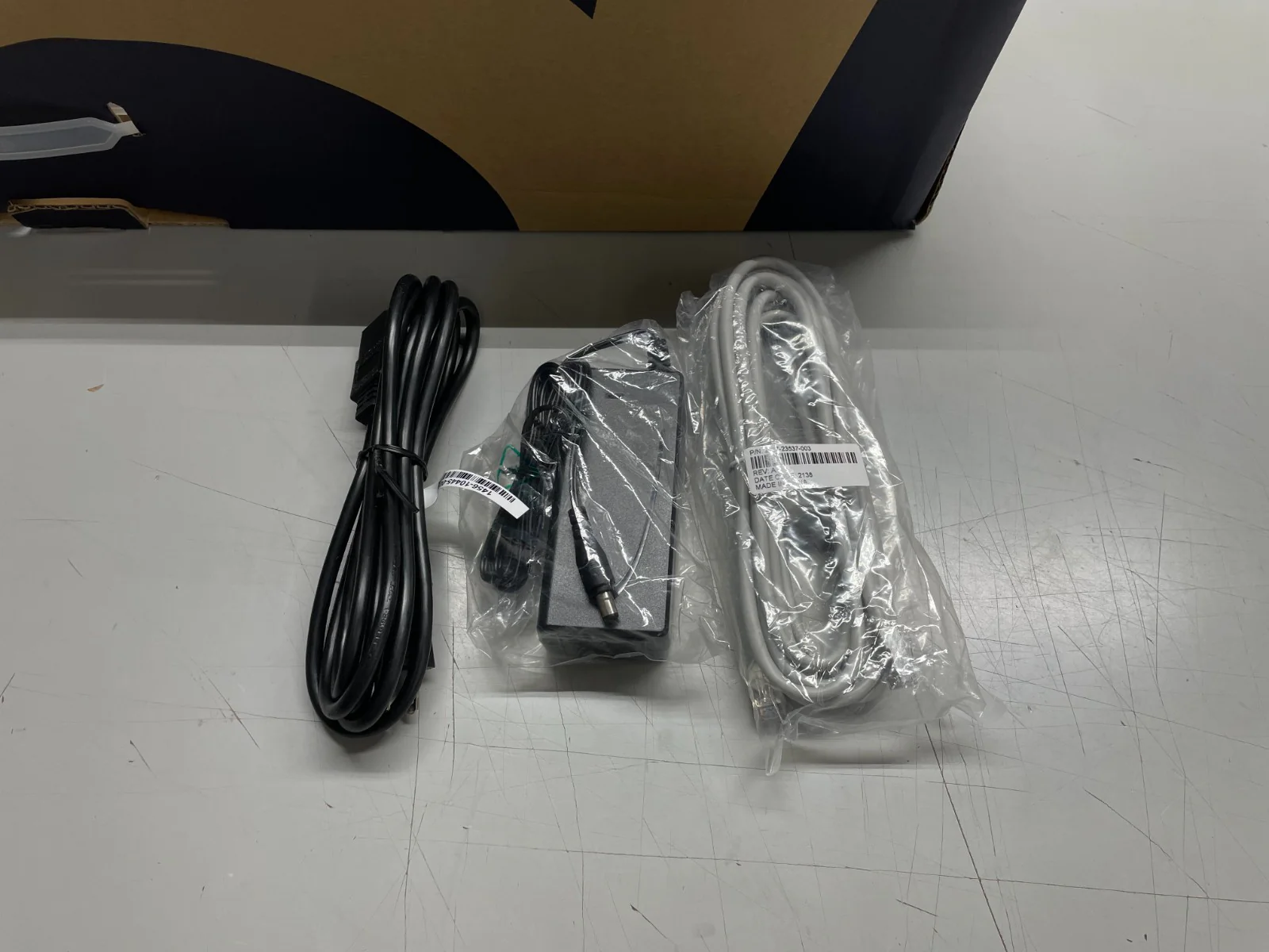 Polycom Poly Studio X50 Video Bar & TC8 Touch Control 2200-86270-001 - Image 5