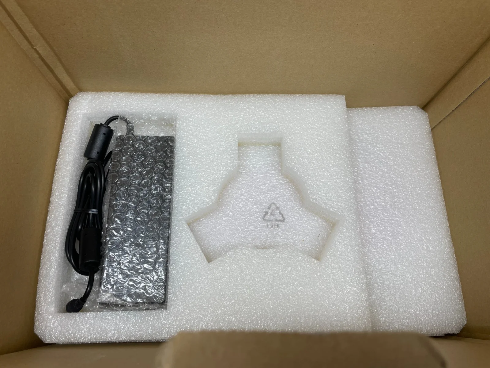 Polycom Trio VisualPro Codec & EagleEye IV 12x Conference Camera 7200-85460-001 - Image 6