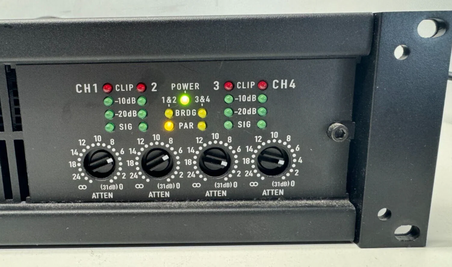 QSC CX404 4-Channel Professional Power Amplifier, 400W at 4 Ohm - Image 3