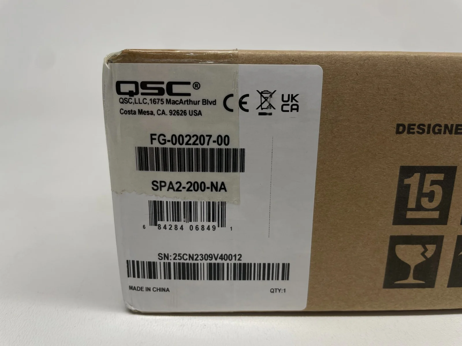 QSC SPA2-200-NA 2-Channel Power Amplifier 200W 4 & 8 Ohms (FG-002207-00) - Image 2