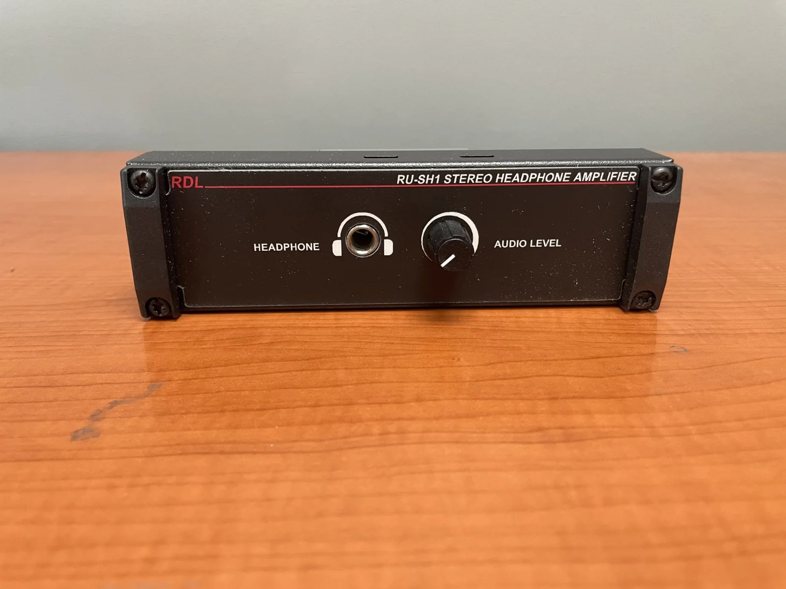 RDL RU-SH1 Stereo Headphone Amplifier RACK-UP Series - Image 4