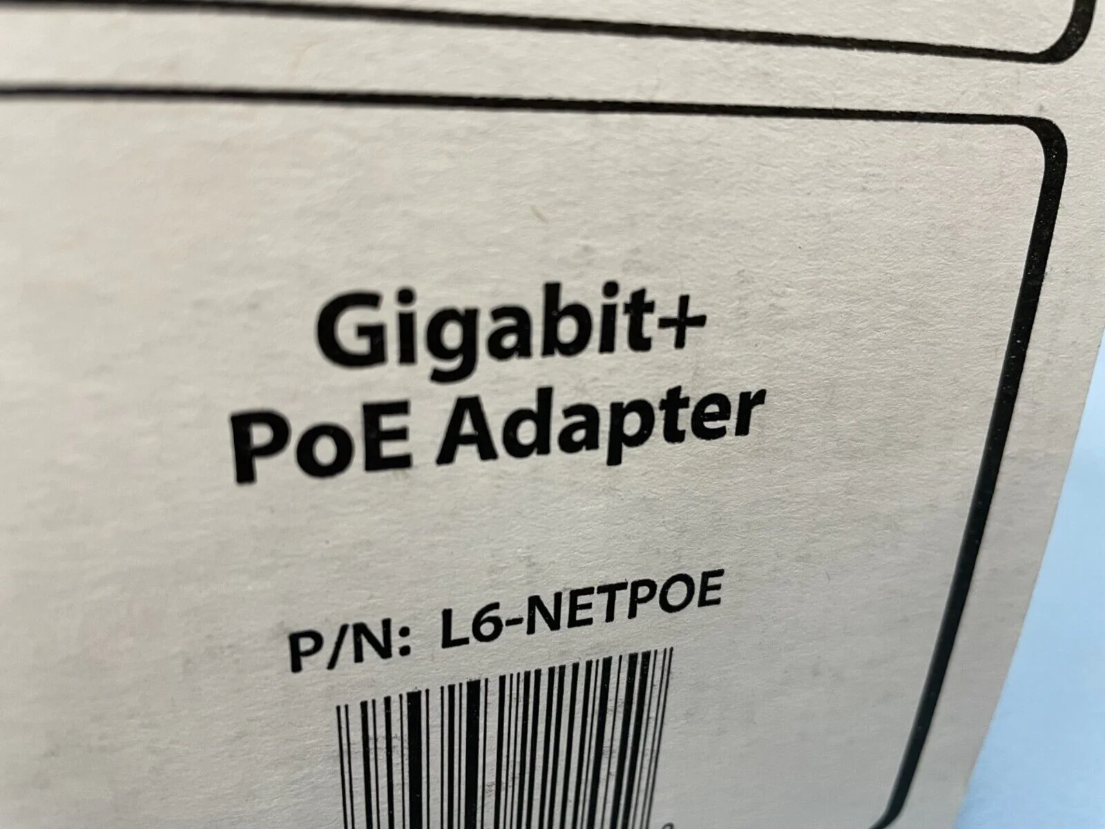 Redpark L6-NETPOE Gigabit+ PoE Adapter - Power Over Ethernet CAT5 for Apple iPad - Image 2