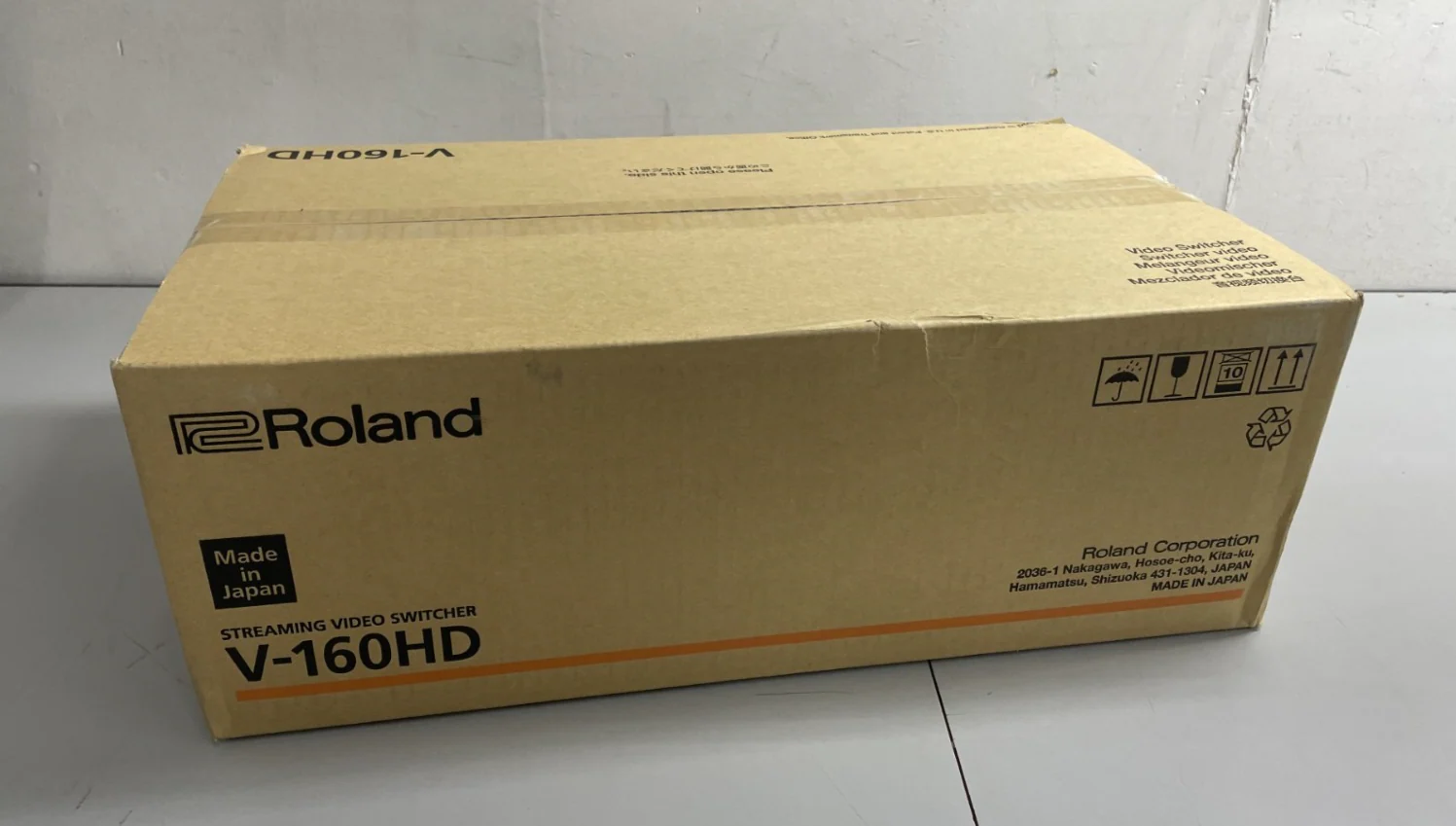 Roland V-160HD SDI/HDMI Hybrid High-Def HD Broadcast Streaming Video Switcher - Image 6