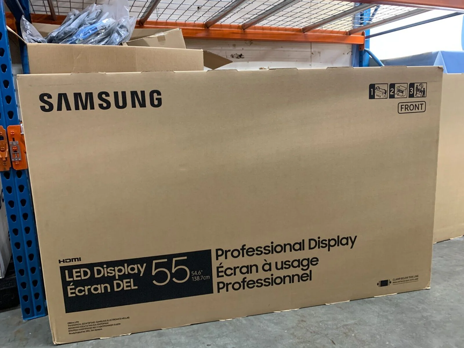 Samsung QB55R 55 inch 4K UHD LED Commercial Signage Display (LH55QBREBGCXZA) - Image 2