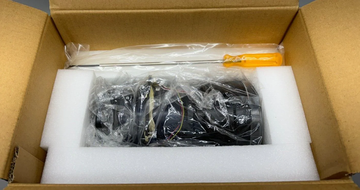Sanyo / Eiki / Christie LNS-W04 Standard zoom projector lens, LNSW04 - Image 4