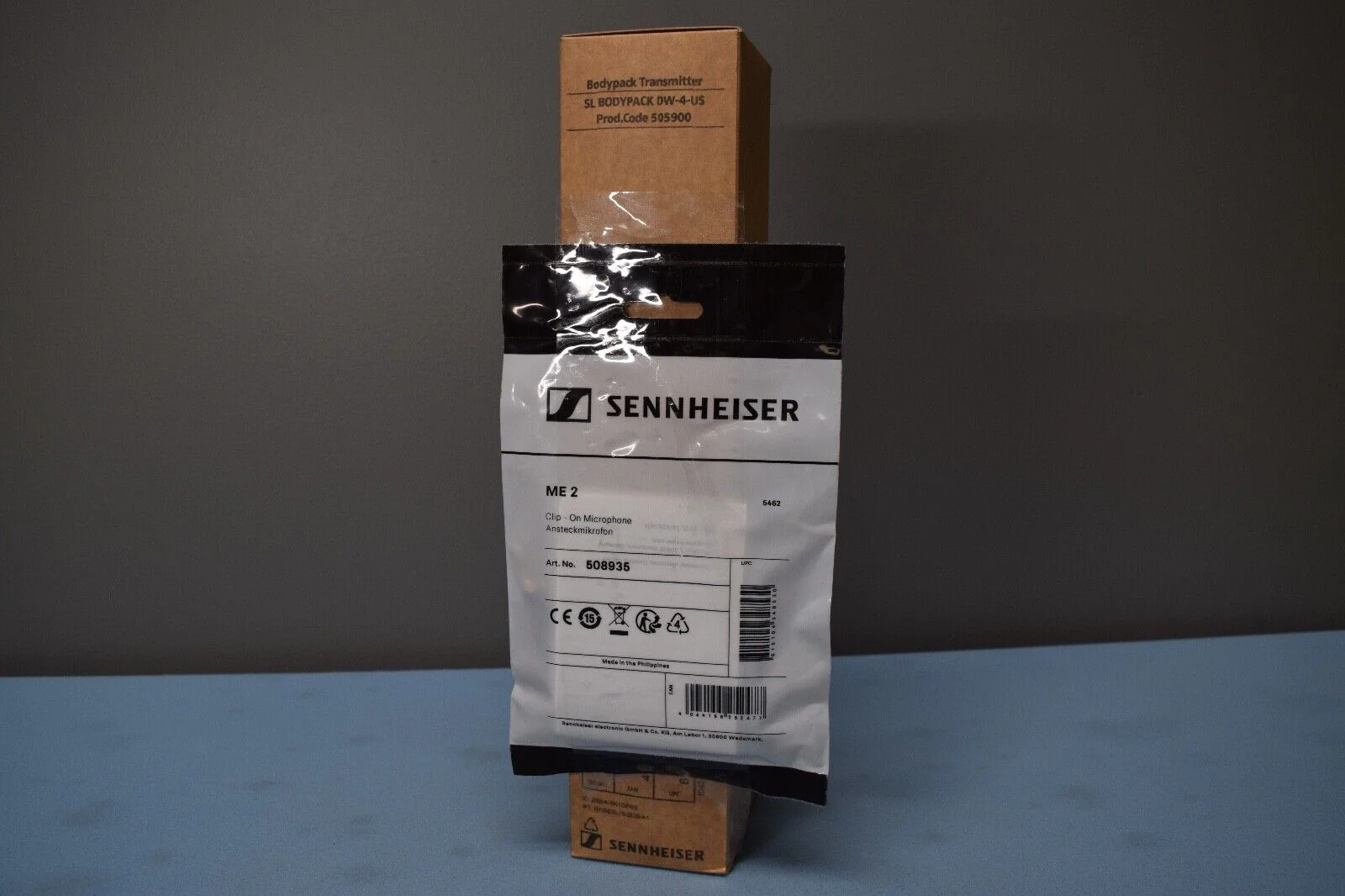 Sennheiser SpeechLine SL Bodypack DW-4-US Digital Wireless Transmitter w/ME2 Mic - Image 2