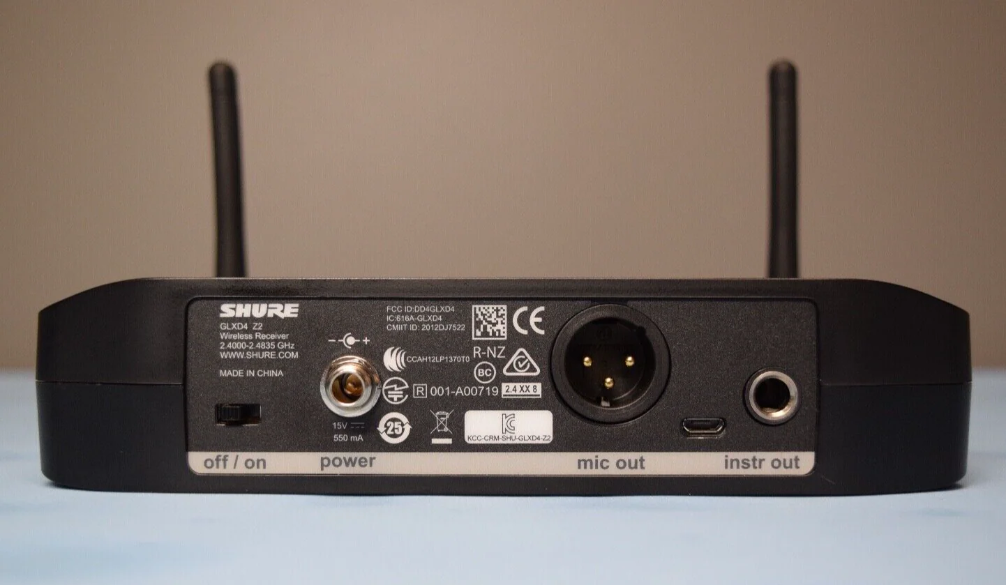 Shure GLXD4 Z2 Wireless Receiver 2.4000-2.4835 GHz w/ PS42US Power Supply - Image 3