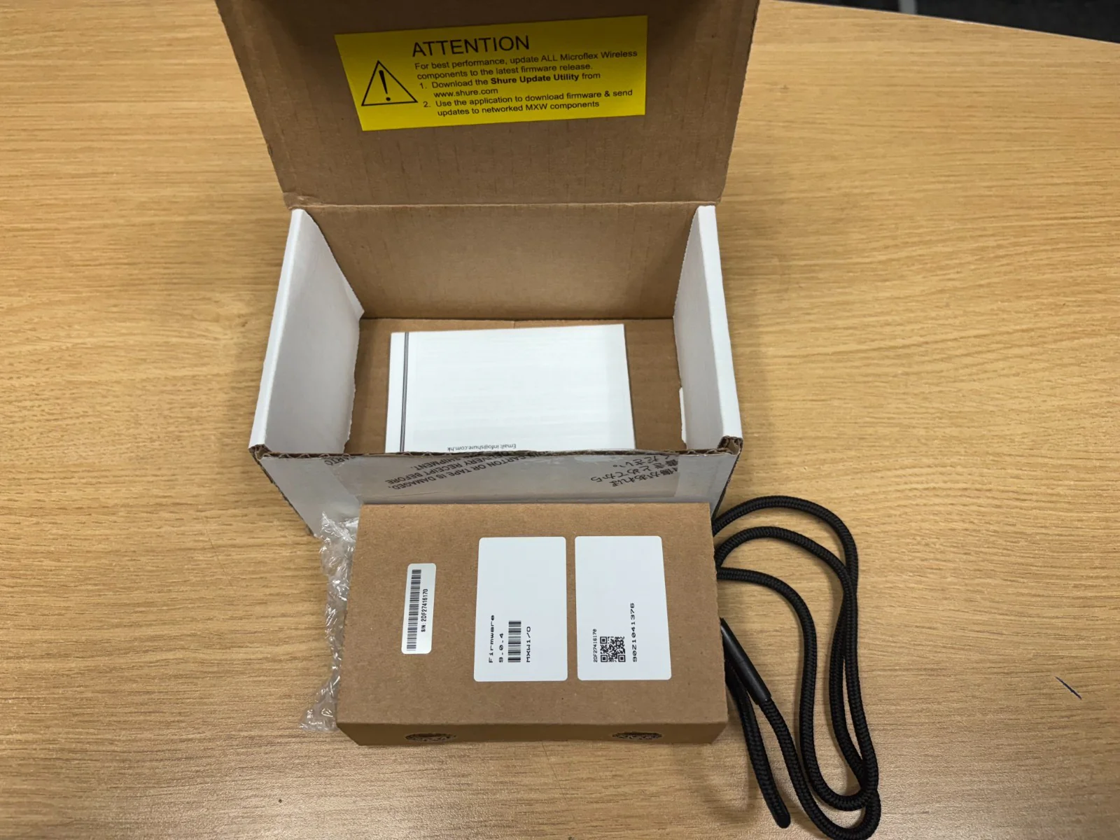 Shure Microflex Bodypack Transmitter (P/N: MXW1/0=-Z10) - Image 3