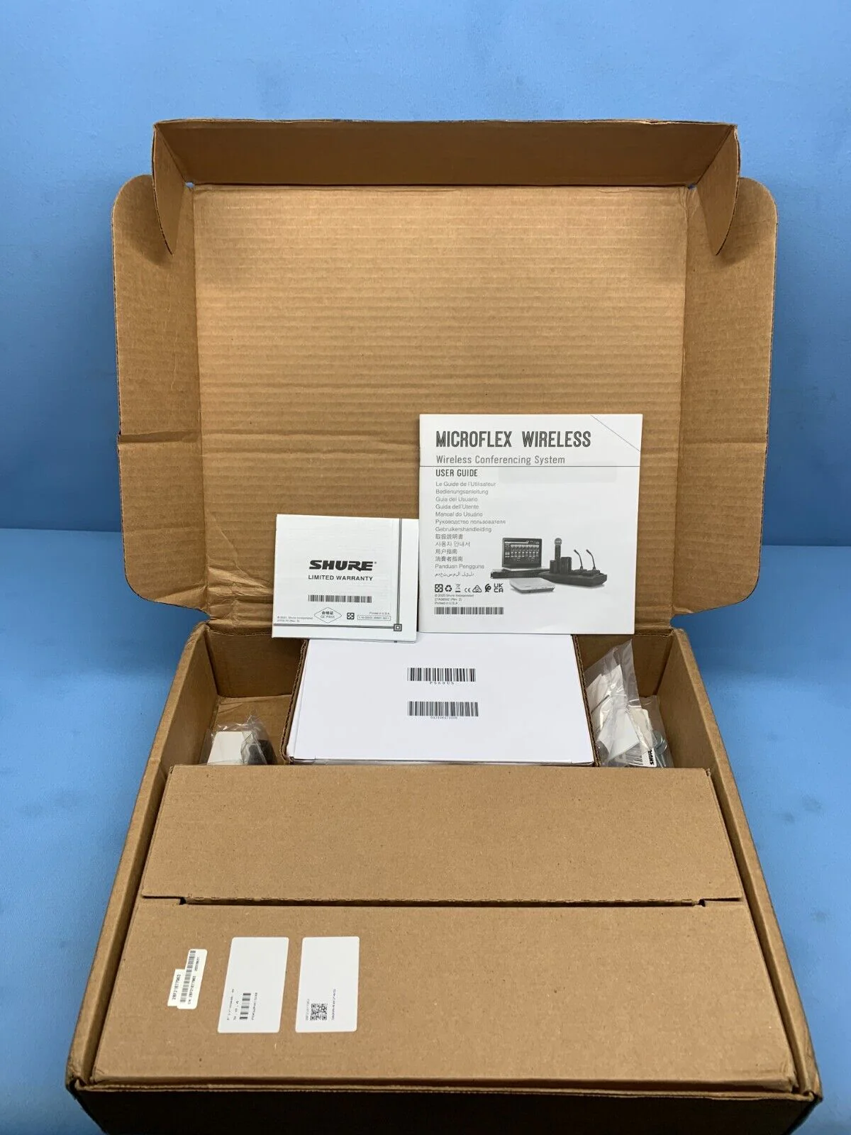 Shure MXWNCS8 / 8-Port Networked Charging Station - Image 3