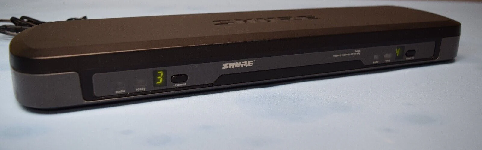 Shure PG88  H7 536-548 MHz Wireless Microphone Receiver w/ Power Supply - Image 3