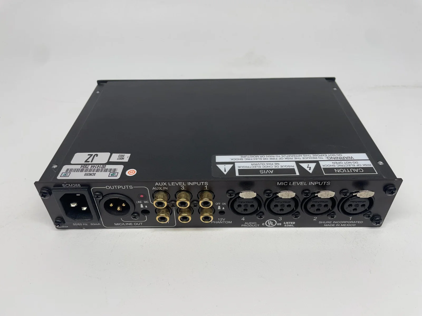 Shure SCM268 4-Channel Microphone Mixer Black with Power Cord - Image 4