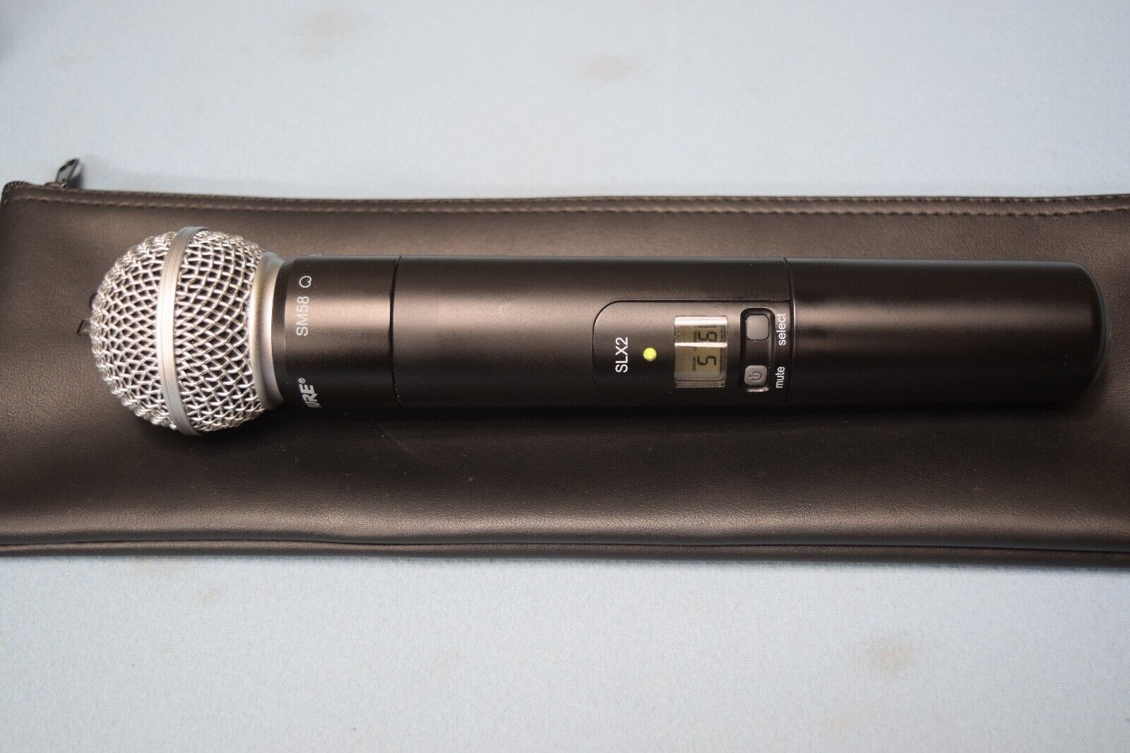 SHURE SLX4 Wireless Receiver J3 572-596 MHz w/ SLX2 SM58 Microphone & PS21US - Image 2