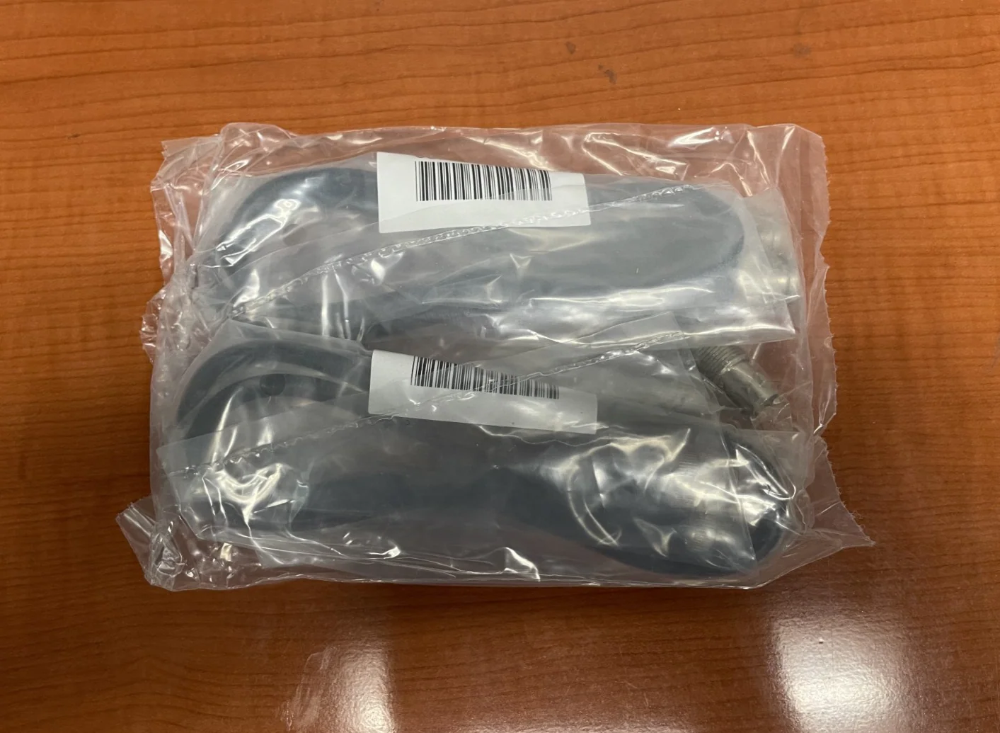 Shure UA600 Front Mount Antenna Kit - Image 4