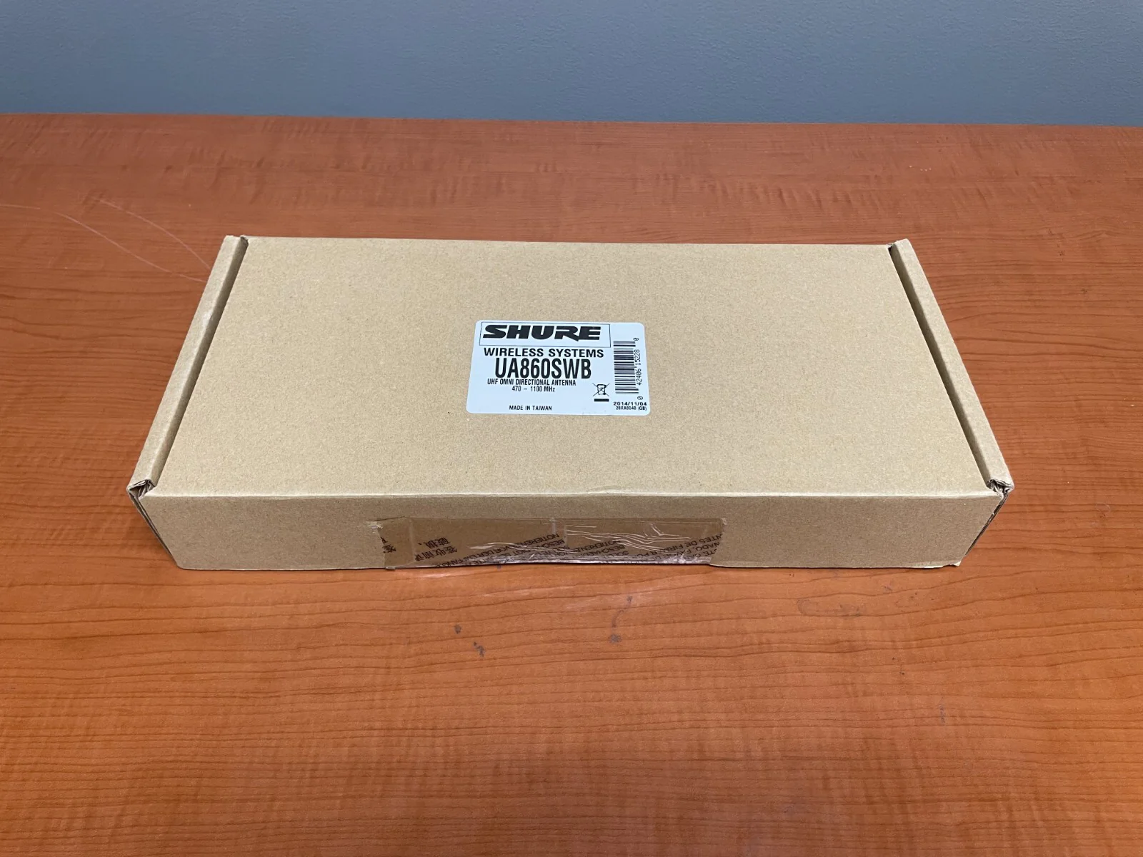 Shure UA860SWB Passive Omnidirectional Antenna (470 to 1100 MHz)