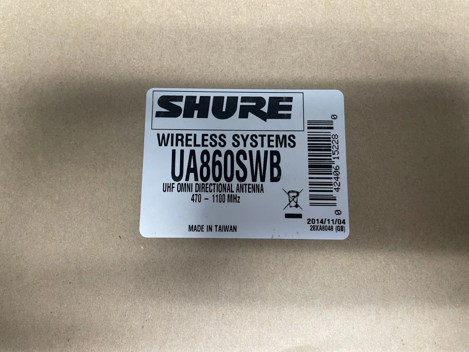 Shure UA860SWB Passive Omnidirectional Antenna (470 to 1100 MHz) - Image 2