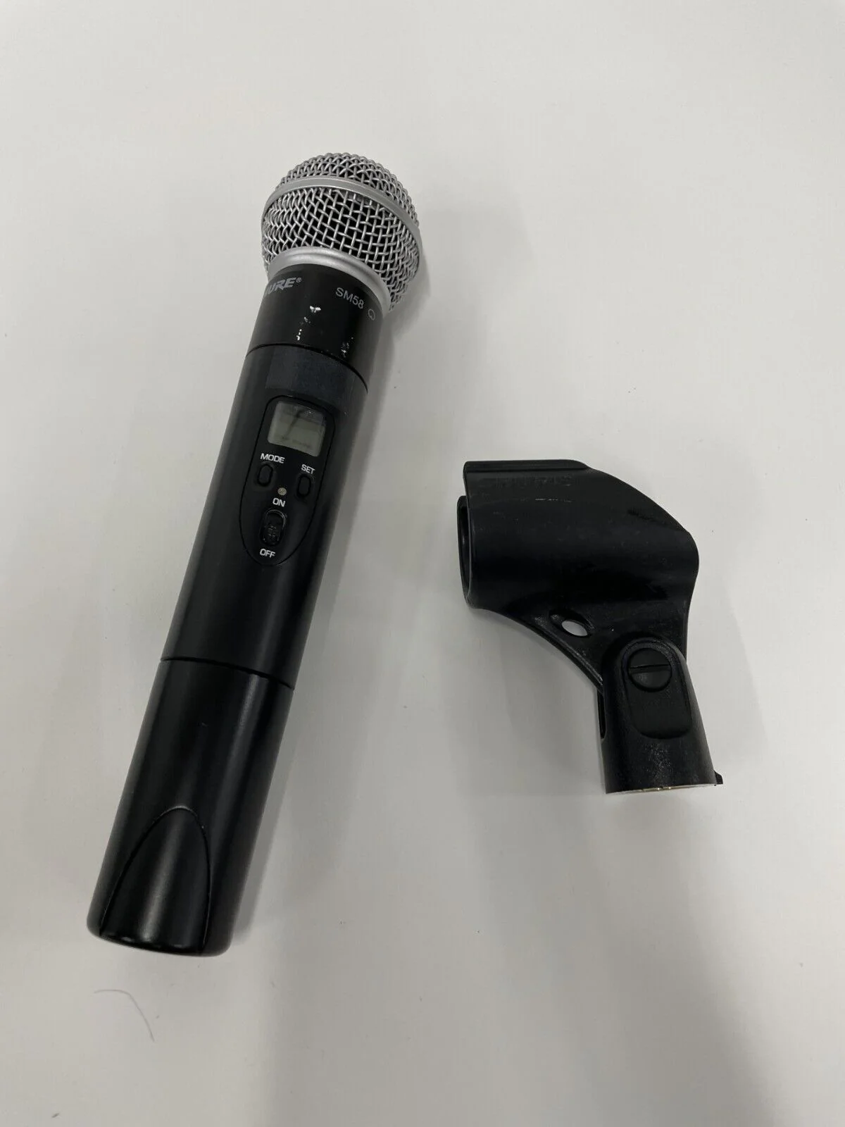 Shure ULX Pro ULX-P UHF Wireless Handheld SM58 Microphone System G3 470-506 MHz - Image 3
