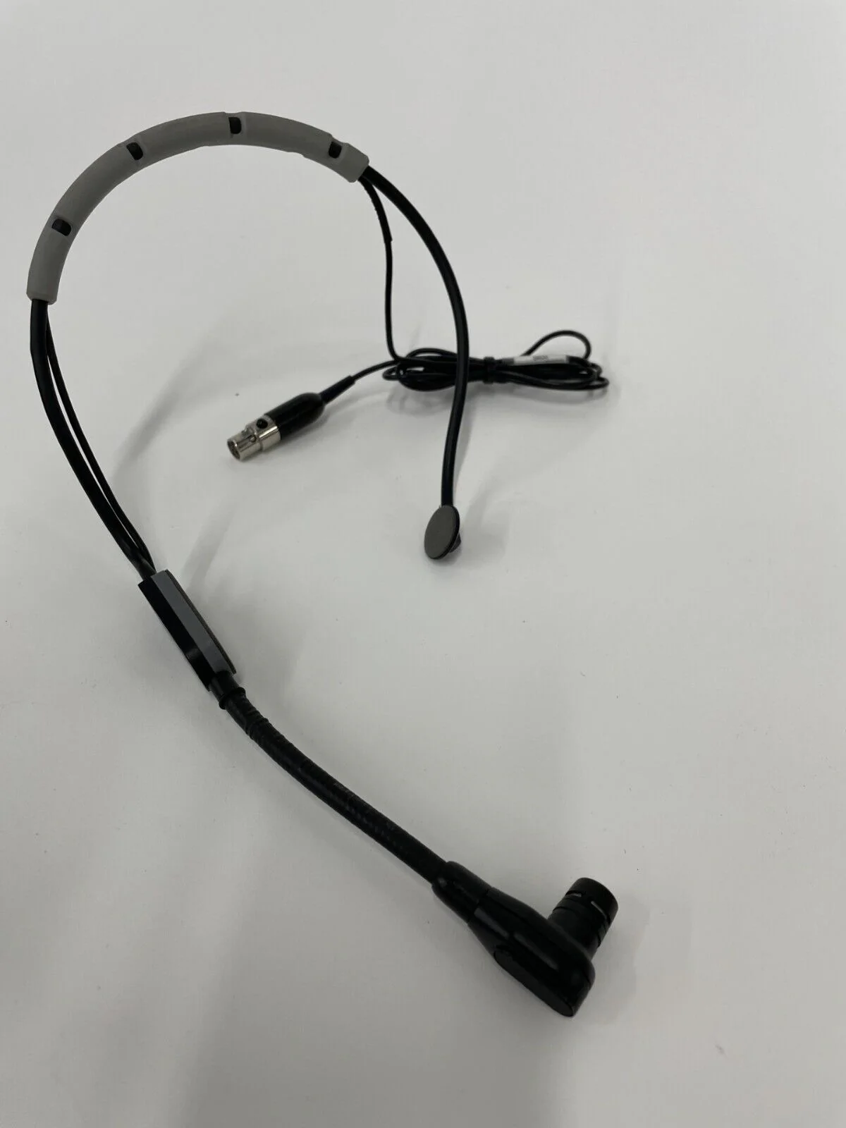 Shure ULX Professional UHF Wireless Headset Microphone System J1 554-590 MHz - Image 5