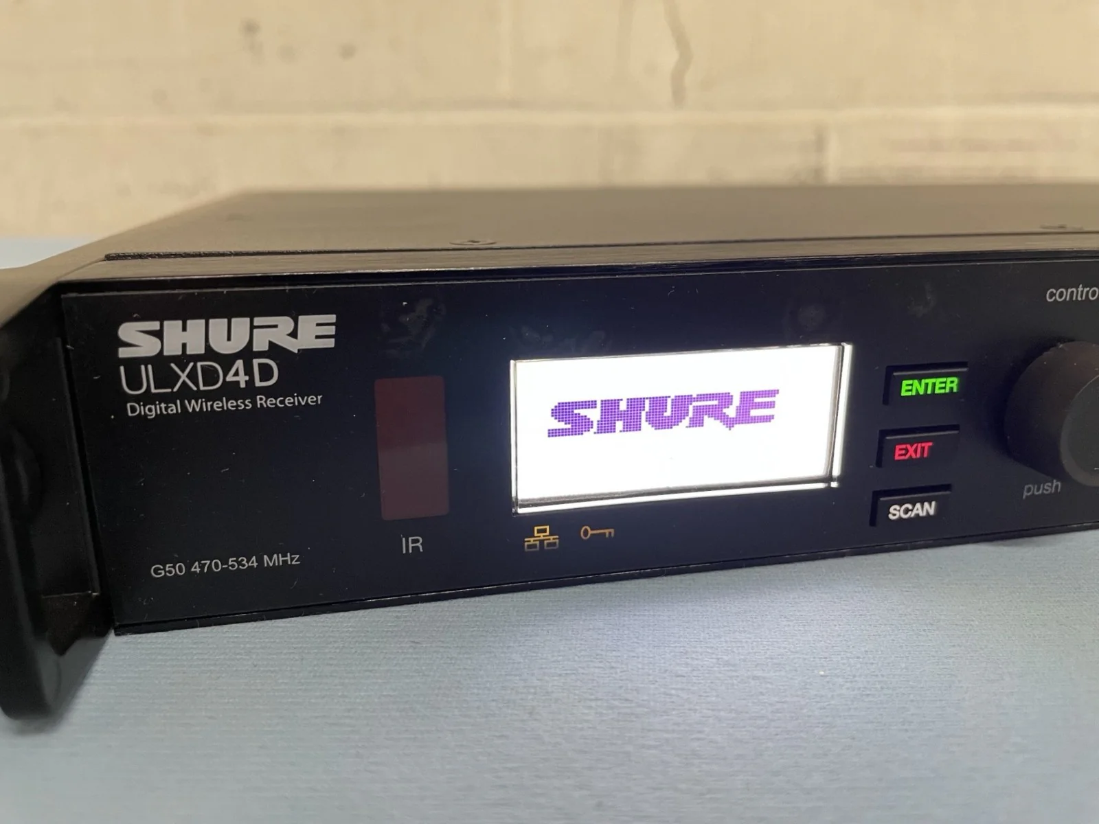 Shure ULXD4D Digital Dual-Channel Wireless Microphone Receiver G50 470-534 MHz & - Image 3