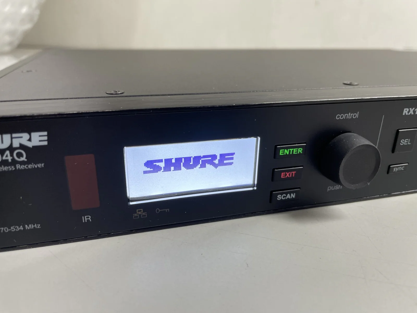 Shure ULXD4Q Quad-Channel Digital Wireless Microphone Receiver 470-534MHz / G50 - Image 3