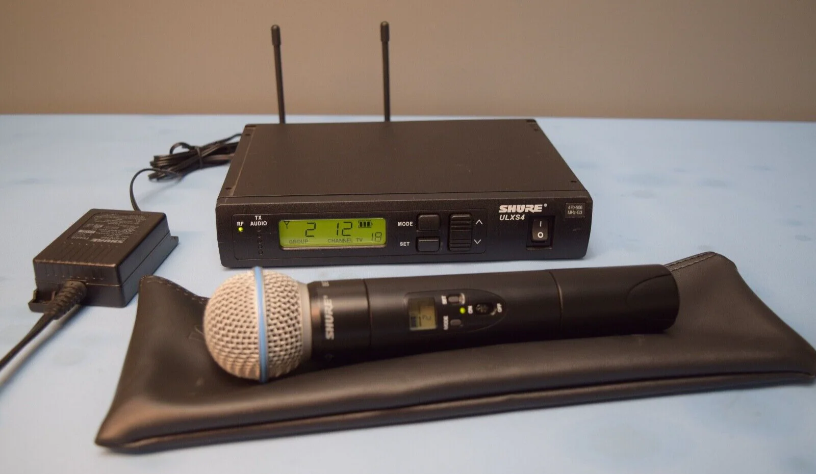 Shure ULXS4 / ULX2 Beta Wireless Handheld Microphone System G3 band 470-506 MHz - Image 2
