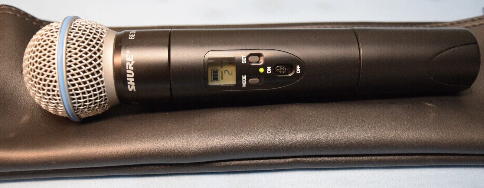 Shure ULXS4 / ULX2 Beta Wireless Handheld Microphone System G3 band 470-506 MHz - Image 3