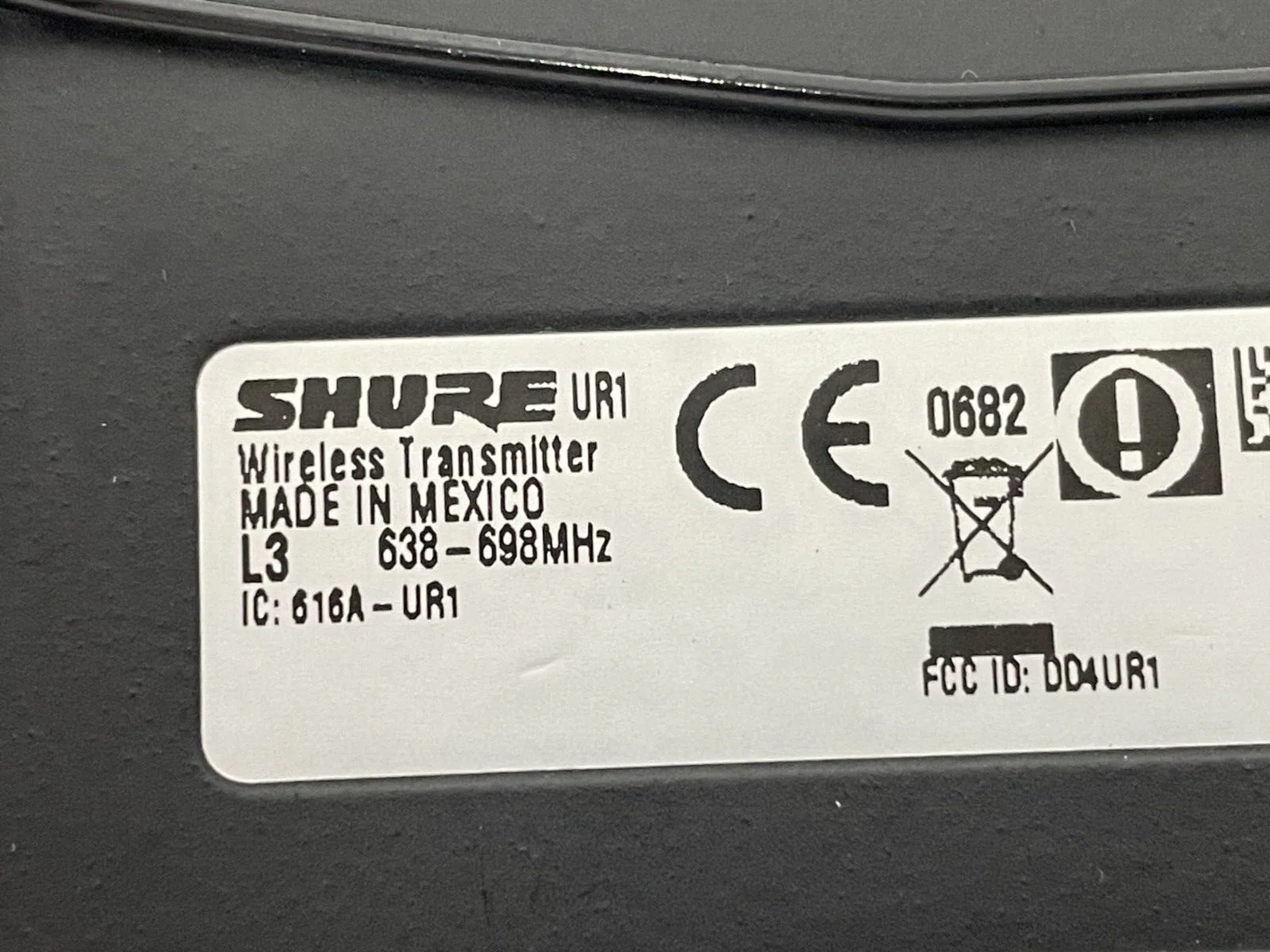 Shure UR1 Wireless Bodypack Microphone Transmitter &MX185 Lav Mic L3 638-698 MHz - Image 5